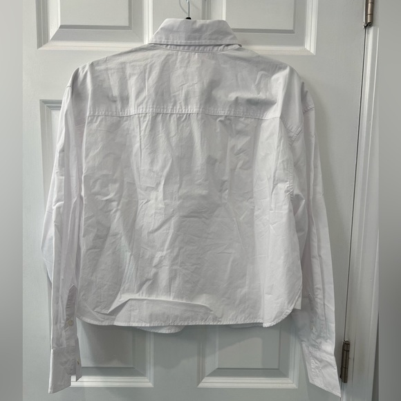 NWT Banana Republic Boxy Cropped Women’s Button Front White Shirt Medium $75 - Picture 4 of 4
